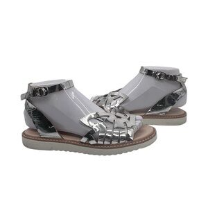 Seychelles Silver Metallic Cat Face Sandals Size 6 Women’s